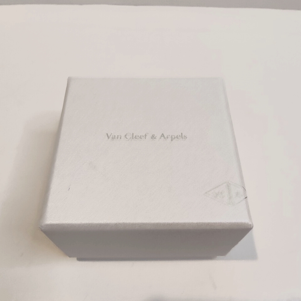 Van Cleef & Arpels Small Box